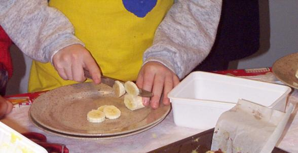 junglefruit op spiesjes Benodigdheden : 2 doosjes