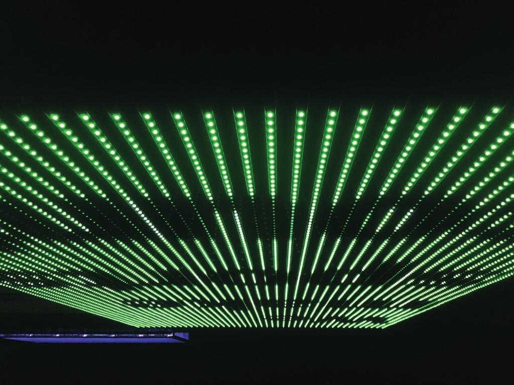 SX LED WALL - SPECIFICATIES LENGTE Voor een video geldt een vaste lengte van 30 seconden.