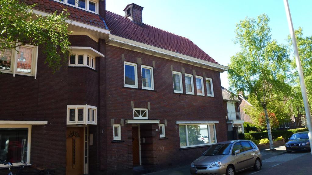 1933 Doctor Lemmensstraat 11