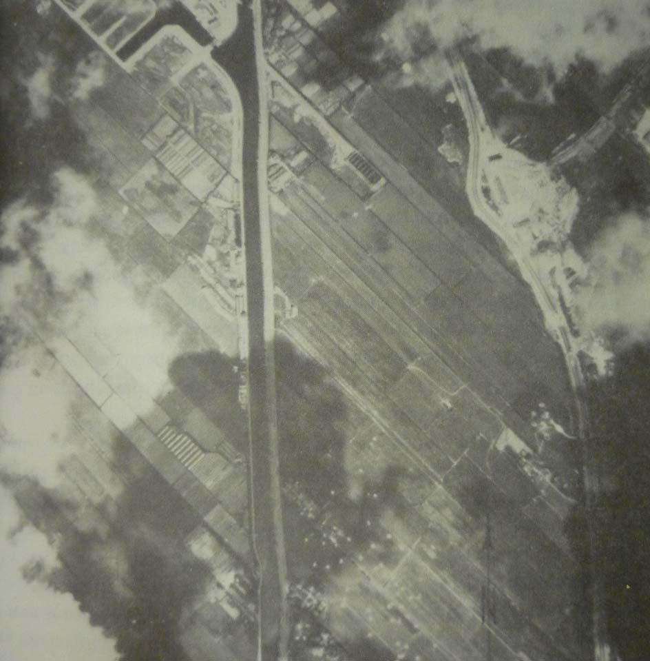 Bijlage 2: Duitse luchtfoto van de luchtlandingen op 10 mei