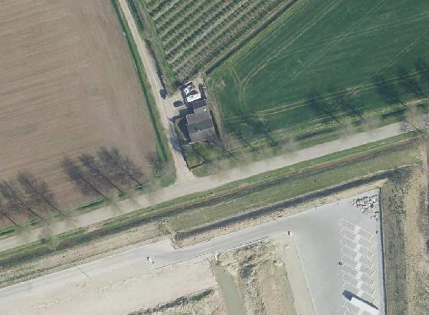 4.3 Locatie 3. Deels bestaand groen. Dit wordt aangevuld door de aanleg van groenblijvend vegetatie (o.a. ligusterhaag en laurier) en bramenstruweel.