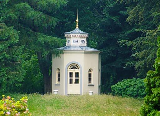 Het gehele complex Landgoed Mattemburgh inclusief de bijgebouwen en de tuin is aangewezen als rijksmonument.