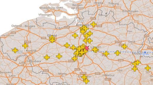 D2 HULPVERLENERS? ZIEKENHUISPERSONEEL ZIEKENWAGENS MUG, PIT D2 INTERVENANTEN?