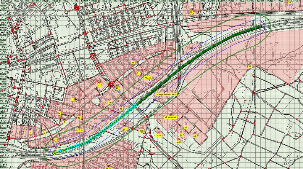 SF1: Risicoberekeningen Boekhorstlaan Harderwijk 4. Resultaten 4.1 A28 en N302 4.1.1 Plaatsgebonden risico Uit de bijlage van de Regeling Basisnet blijkt dat vanwege de A28 geen PR 10-6 contour bestaat.