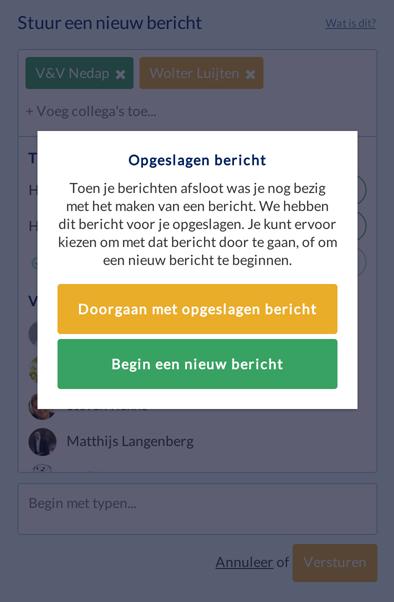 Teamberichten in het medewerkerportaal De berichten die aan een team verstuurd zijn, worden met een witte (niet doorzichtige) achtergrond