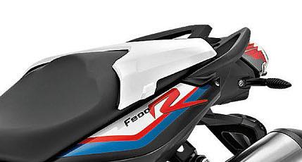 [1] [2] [4] BAGAGEPROGRAMMA DESIGN [3] ACCESSOIRES VOOR BMW F 800 R. [5] [6] [7] [1] Softbag klein 1 Extra veel opbergruimte dankzij een inhoud van 30 l, eventueel te vergroten met 5 l.