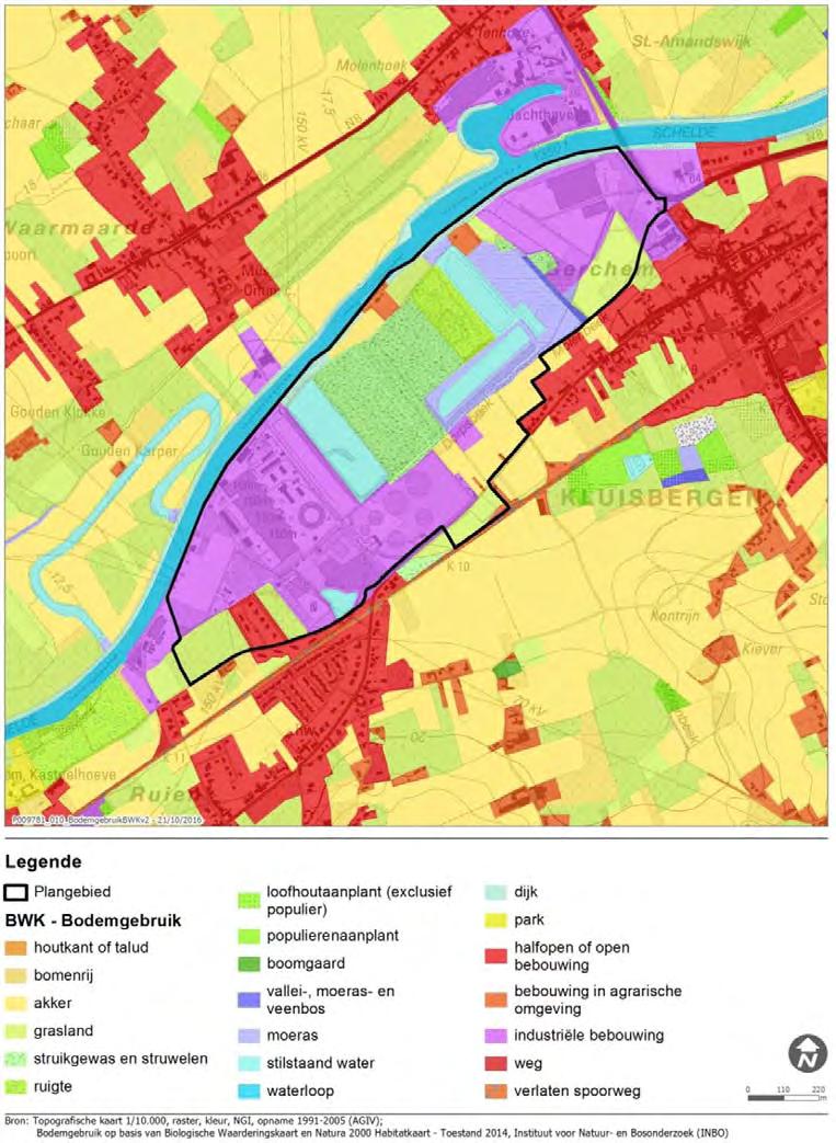 deels gekenmerkt door industriële bebouwing en deels door natuurlijke vegetatie zoals moeras, ruigte, struikgewas en struwelen met enkele waterpartijen.