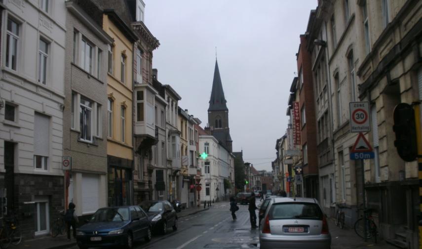 De Toekomststraat nu de Forelstraat is een zijstraat aan de Lousbergkaai.
