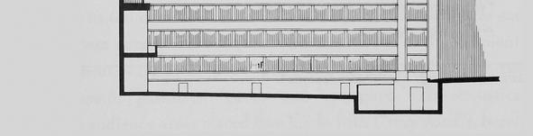 De zaal is duidelijk groter dan de Europese operazalen met bijna 2500 stoelen en een volume van bijna 25000 m 3. Figuur 4 laat de zaal zien, weer in vergelijking met de Scala.