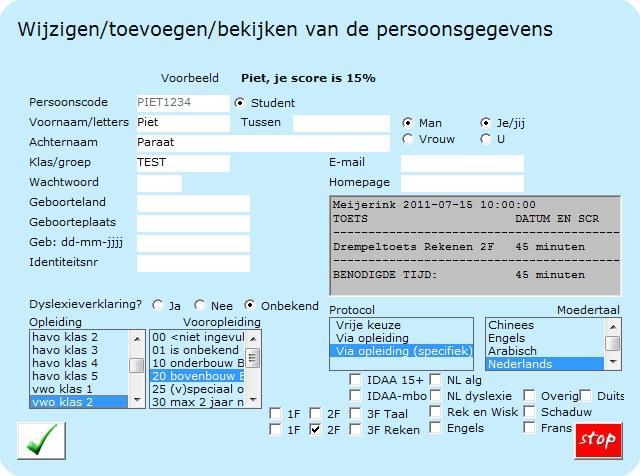 5. Leerlingen invoeren Doel: Leren hoe u als docent leerlingen kunt toevoegen. 1 Log in als docent en kies een willekeurig bestand. Ga naar BESTAND/ GEGEVENS/ PERSOONSGEGEVENS.