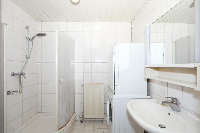 Badkamer ca. 2.10 x 2.06 m.