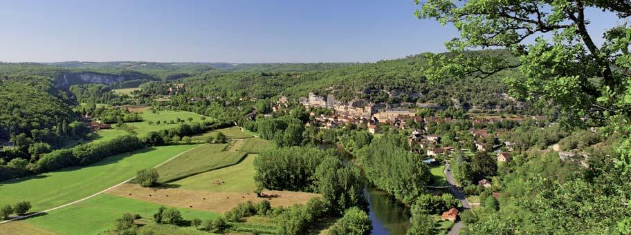 bezoekers vanuit de hele wereld op afkomen. De Dordogne vormt een samenvatting van al het moois wat Frankrijk heeft te bieden.