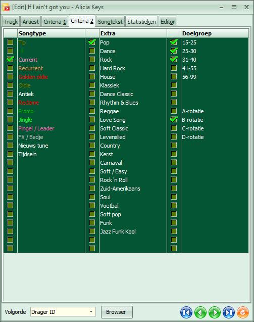 Handleiding PC-Radio Express 4.4 Criteria 2 Databank editor Drie zelf te definiëren criteria staan voor elke plaat ter beschikking. Standaard zijn de criteria Songtype, Extra en Doelgroep ingesteld.