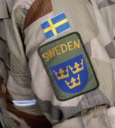 D e v r e d e s t i c h t e r s 6 7 Het niet-gebonden land Zweden is tijdens de wereldoorlogen neutraal gebleven, maar handhaaft een leger voor de eigen veiligheid.