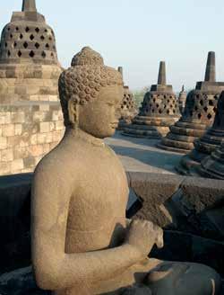 T/M DAG 21 DENPASAR / JAKARTA / AMSTERDAM Uw terugreis staat op het programma en u wordt opgehaald en naar de luchthaven ge- vluchten vervoer over land in