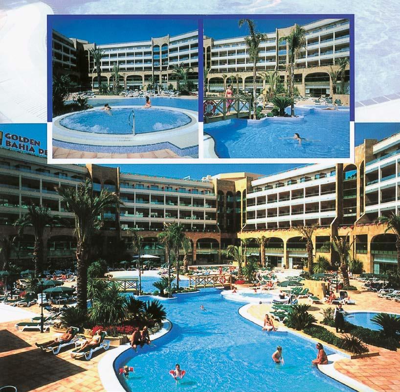 FACILITEITEN: Het hotel heeft 3 buitenzwembaden omringd met palmbomen en een zonneterras, binnenzwembad, solarium, sauna, wellness, fitness, gratis wifi in alle gemeenschappelijke ruimtes,