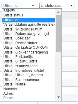 Scherm aanpassen Kies de kolommen die u op het scherm wil zien, bijvoorbeeld: Selectie maken Kies het jaar waarvoor u uitstel wilt aanvragen. Hieronder zijn ook Persoon en status geselecteerd.