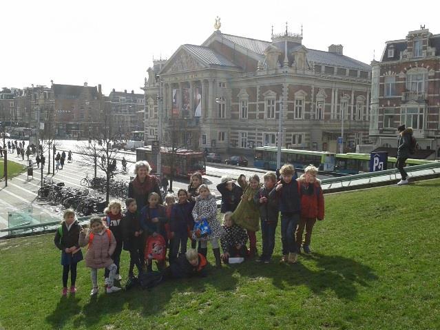 Ik heb hiervoor 6 jaar gewerkt op de basisschool De Fuut in Monnickendam en momenteel werk ik ook nog als activiteitenbegeleidster op een dagbesteding voor volwassenen.