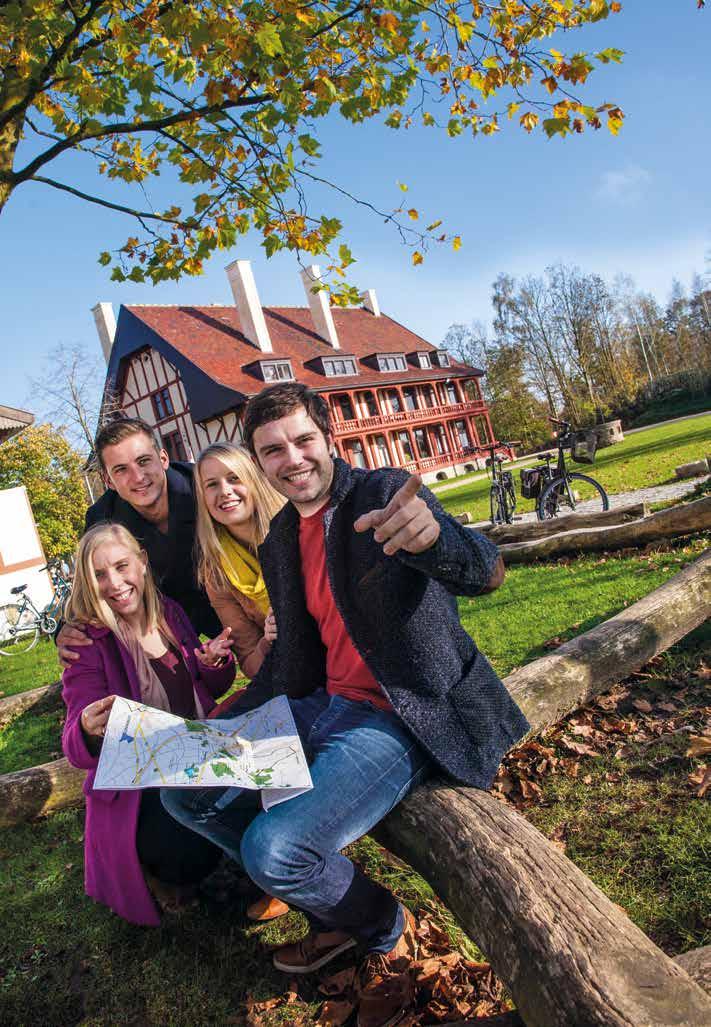 Toeristische tips Zonnebeke betovert Beselare, deelgemeente van Groot-Zonnebeke, staat bekend als de heksen- of toveressenparochie.