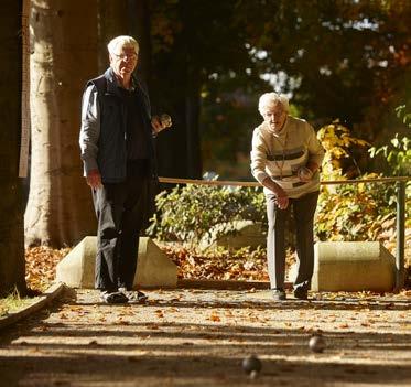 Gerechten worden vers bereid in onze eigen keuken en regelmatig organiseren we themadiners. Bosrijke omgeving Park Zuiderhout is prachtig landelijk gelegen nabij een schitterend bos.