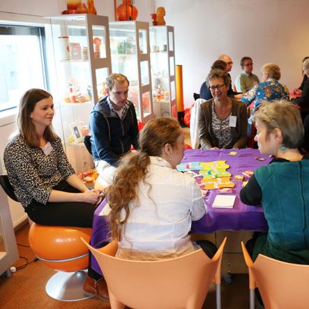 Terwij zij juist ondersteuning nodig hebben van hun sociae omgeving. Binnen de zorgondersteuning van een organisatie igt die taak grotendees bij de begeeider.