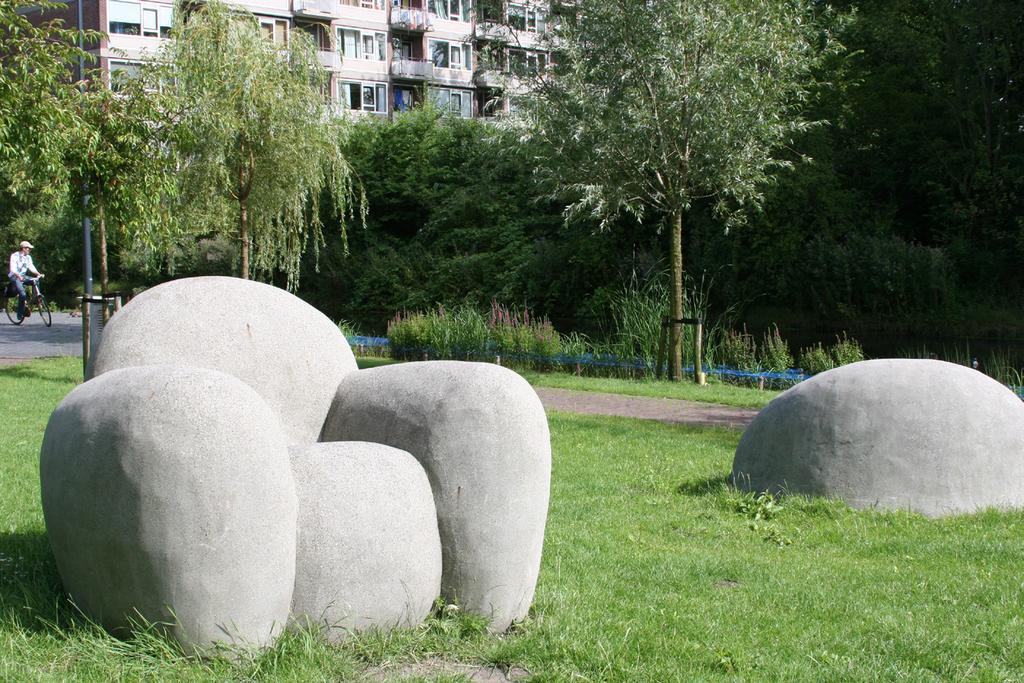 33 8 Meer aanleidingen voor ontmoeten Nu bied het groen en de publieke ruimte