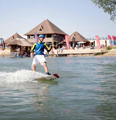 LAKESIDE PARADISE Zin om te wakeboarden of waterskiën? Kom naar Lakeside Paradise op de site Duinenwater.