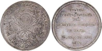 Kaiser Franz Joseph in Lederhose und Steirerhut vor Alpenlandschaft. / Wappen im Dreipaß. AR 36. H. Jauner. Leichte Randfehler.
