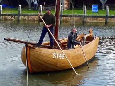 In 2012 gaat de jol over in handen van de Stichting Staverse Jol, die de jol met een grote restauratie op werf de Hoop in Workum opnieuw voor jaren achtereen vaarklaar laat maken.