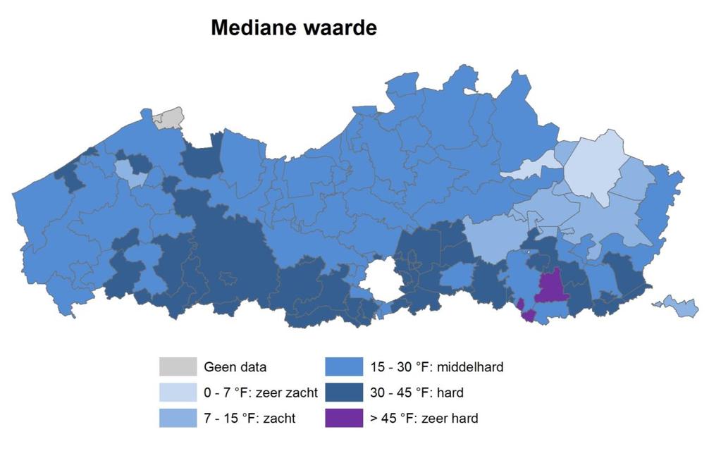 15 30 F: middelhard 30 45 F: hard > 45 F: zeer hard De mediane waarde voor hardheid ingedeeld volgens bovenstaande indeling wordt weergegeven in