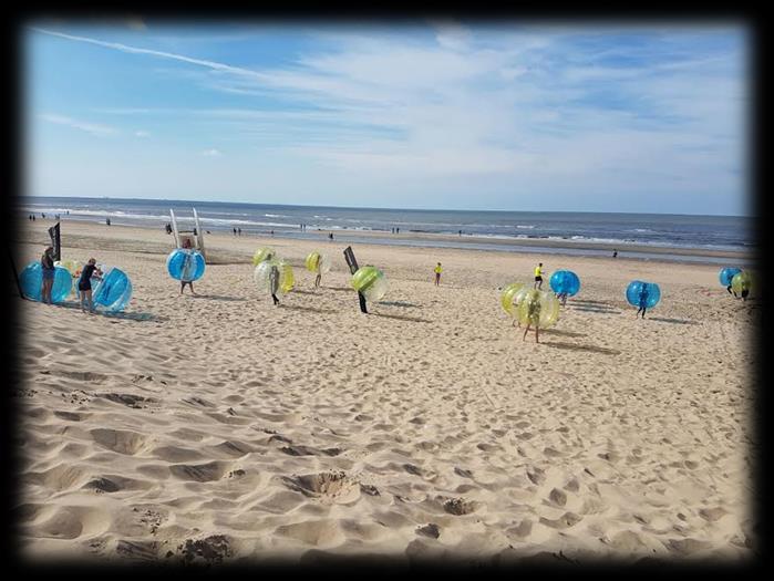 Bubble Voetbal Bubbleball is een nieuwe variant van voetbal.