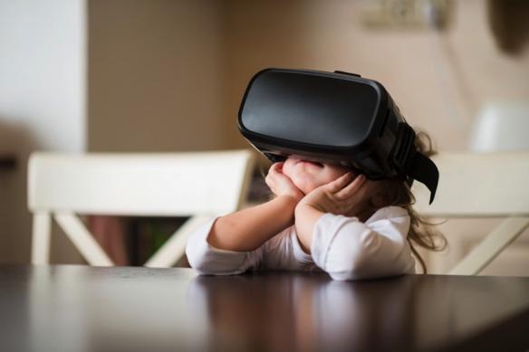 Nieuwe inzichten Medicatie weigeraars > 30% herstel (Conus, 2017) Te lang medicatie overgevoeligheid dopamine receptoren daarmee verhoogde kans relapse (Murray, 2017) Psychose game, virtual reality