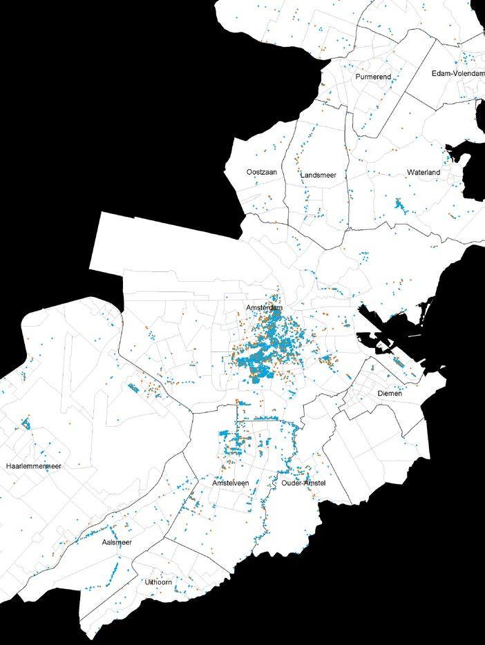 31% meer miljoenenwoningen in de regio Groot-Amsterdam De meeste miljoenenwoningen bevinden zich in de regio Groot-Amsterdam, waar 8.250 woningen van een miljoen of meer staan (zie tabel 7).