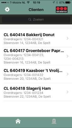 2.8 Toegang tot meerdere locaties Wanneer uw ID-code gekoppeld is aan meerdere locaties zijn al deze locaties toegankelijk via de app.