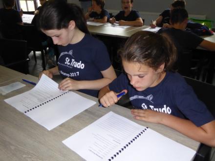 Ze hebben allemaal hun parcours gehaald en dit jaar is er niemand uit de boom gehaald! Complimentje voor de kinderen (en moeders)!