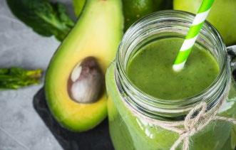 Recept 2: Avocado met honing en munt Benodigdheden voor 4 smoothies: 2 avocado s, (300 g) 6 dl melk, bv.