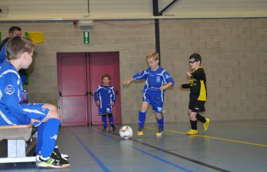 Beleidsuitdagingen 2017-2020 Futsal promoten en ontwikkelen als jeugdsport 1. Via een aantrekkelijke FUTSAL-jeugdcompetitieformat georganiseerd door de VFV 2.