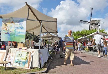 Sluiten optieovereenkomst en Uitgifte De zelfbouwkavels van locatie A aan de Sloterweg worden vanaf 10 oktober 2015 aangeboden volgens het principe wie het eerst komt wie het eerst maalt.