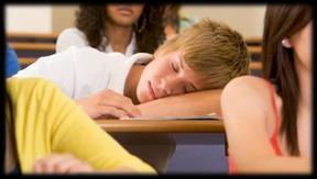 Aanpassing schoolrooster Uitslapen in weekend (ritme ) Vermijd mobiel en ruzies s avonds Beperk verschil