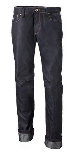 Wit gekleurdevlakken, stiksels en de dynamische Race belettering benadrukken de sportieve lijnen. [2] Jeans FivePocket Ziet er uit als een spijkerbroek, maar is in feite een volwaardige motorbroek.