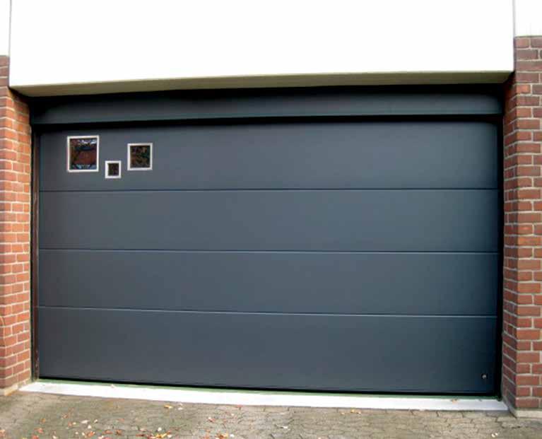 Design en funktionaliteit Een fraai design maakt uw garagedeur tot een volwaardig onderdeel van woning of gebouw.
