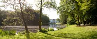 Vanuit het huis wordt de zichtlijn naar Raaphorst versterkt. Als Frederik prins der Nederlanden een paar jaar later, in 1846, eigenaar wordt, laat hij weinig veranderen.