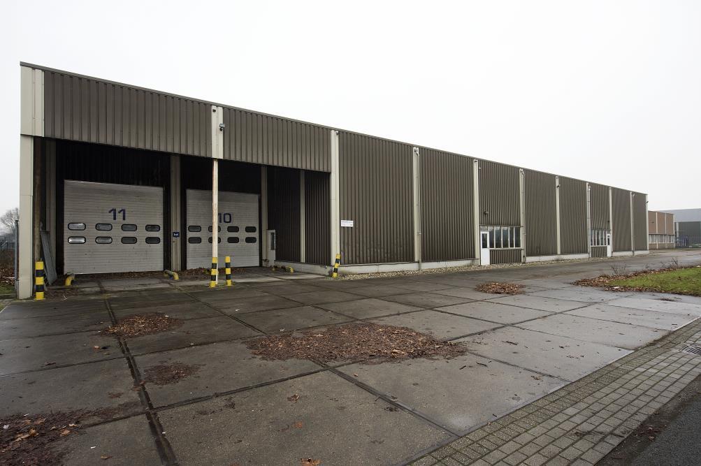 Bedrijvenpark Twente 43 Almelo OBJECT Algemeen Te koop een functioneel bedrijfscomplex, bestaande uit kantoorruimte met bedrijfsruimte, nevenruimten, ondergrond en bijbehorend terrein, gelegen aan