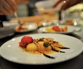 Daar talrijke professionals zweren bij de stoomkeuken, verdient het stoomkoken een centrale plaats in de livecooking studio.