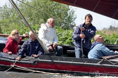 nl op pagina 6-7 Keurslagerij Warmenhoven uit Wateringen is WINNAAR VAN DE GROTE GRILLWORSTTEST 2017 is de lekkerste van Nederland!