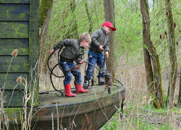 nl kunnen ondernemers zich het beste wenden tot de lokale VVV (in Drimmelen bij de gemeente).