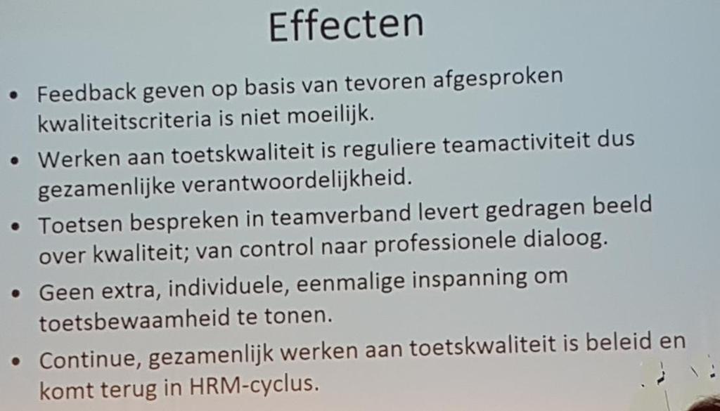 Toetsing praktijkgericht onderzoek bij fysiotherapie Het is de elf fysiotherapie-opleidingen in Nederland gelukt om gezamenlijk te komen tot een uniform model voor de eindscriptie voor