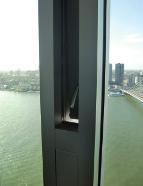 Rotterdam in Rotterdam. Het gebouw is ontworpen door Rem Koolhaas en met een oppervlakte van 160.000 m 2 het grootste gebouw van Nederland.