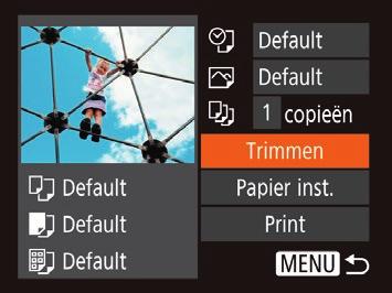 Beelden bijsnijden vóór het afdrukken Als u vóór het afdrukken de beelden bijsnijdt, kunt u het gewenste beeldgebied afdrukken in plaats van het hele beeld. 1 Selecteer [Trimmen].