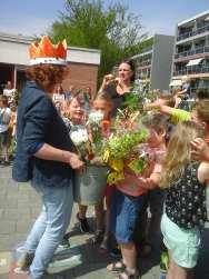 Hartelijke groeten van juf Kathy Dokter, juf Antje Leemhuis en juf Ankie Luchtenburg Groep 4/5 Deze week zijn we sportief. Veel kinderen lopen mee met de avondvierdaagse.